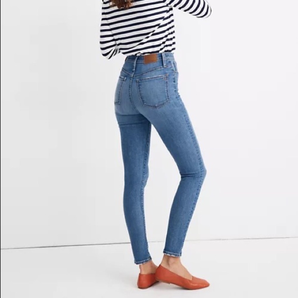 Madewell 11” High-Rise Skinny Jean with magic pockets